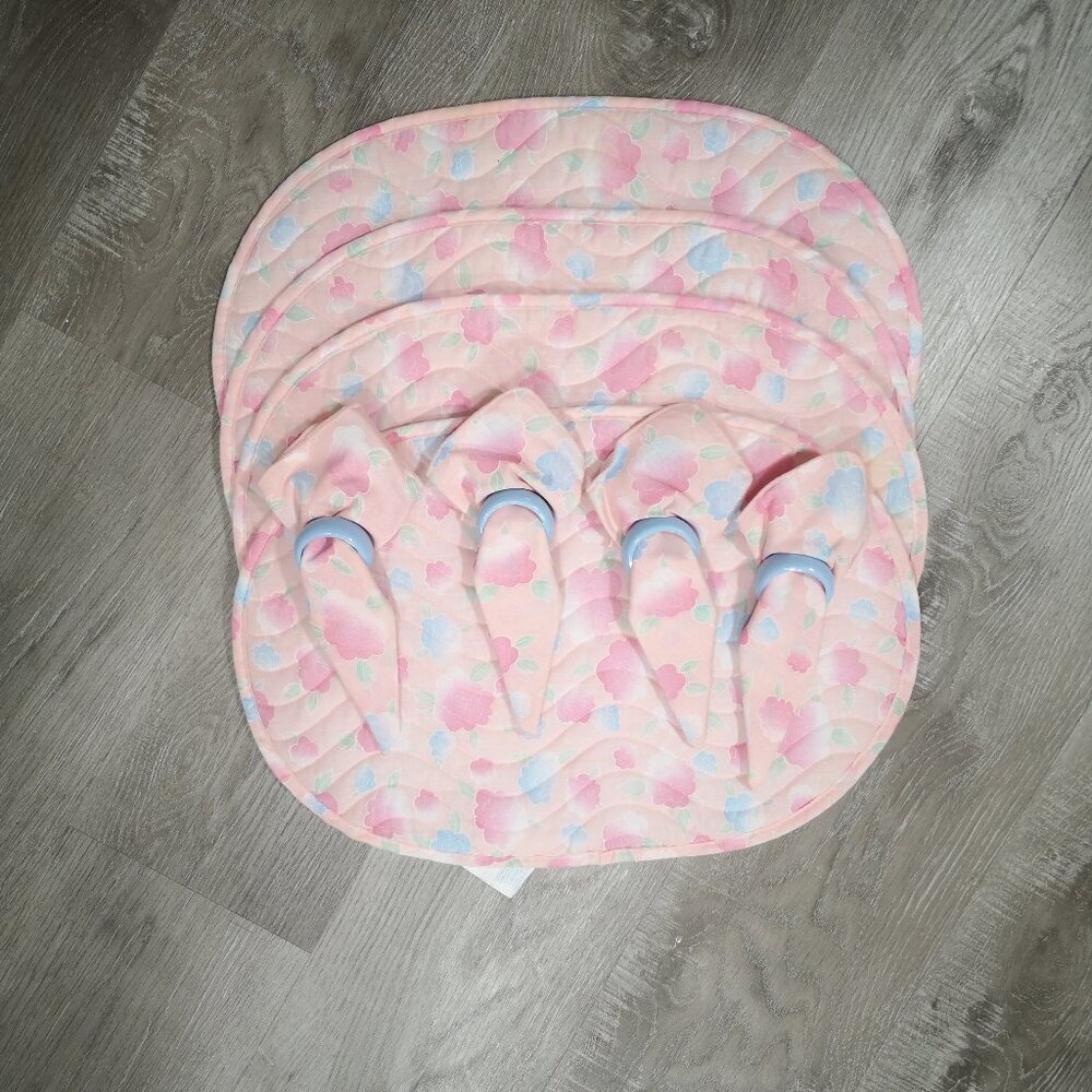 Table D' Hote 12 piece Set Placemats Napkins/Holders Pink Blue & Green Quilted